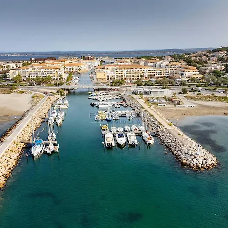 Appartamento T2 30m² Avec Parking à Sète, Vue Sur - Fr-1-472-134 *