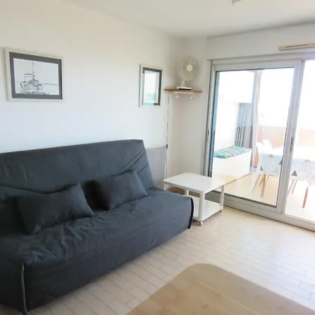 T2 30m² Avec Parking à Sète, Vue Sur - Fr-1-472-134