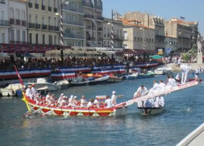 T2 30M² Avec Parking A Sete, Vue Sur Mer - Fr-1-472-134 * Sète